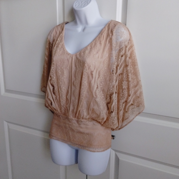 Cream Lace Batwing Top - Picture 2 of 6